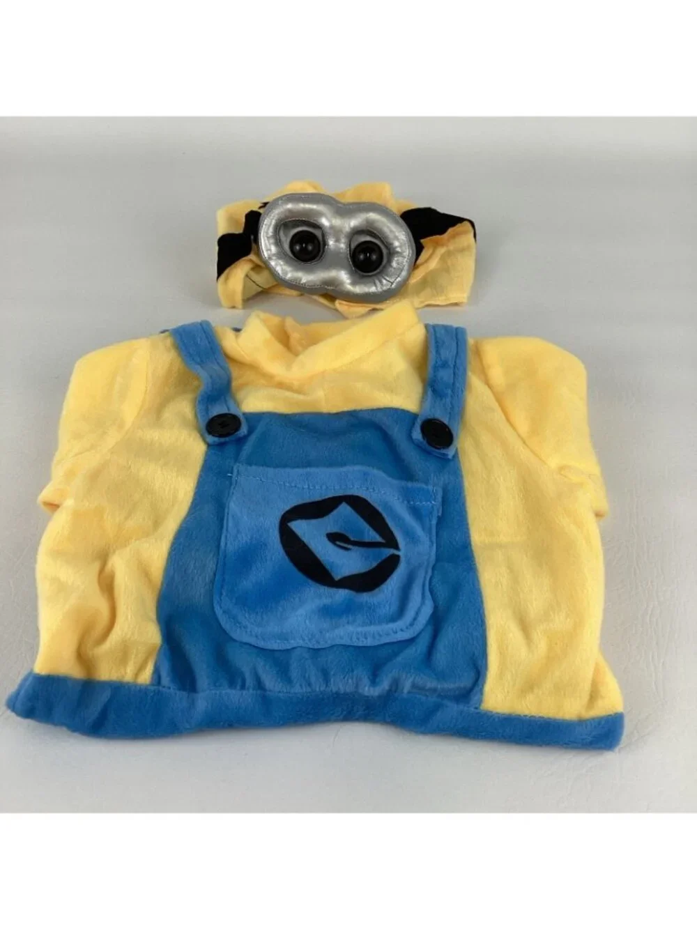 Despicable Me Minion Costume Infant Hat Jumpsuit Halloween 3-6mo Rubie's 2016 - Picture 5 of 7